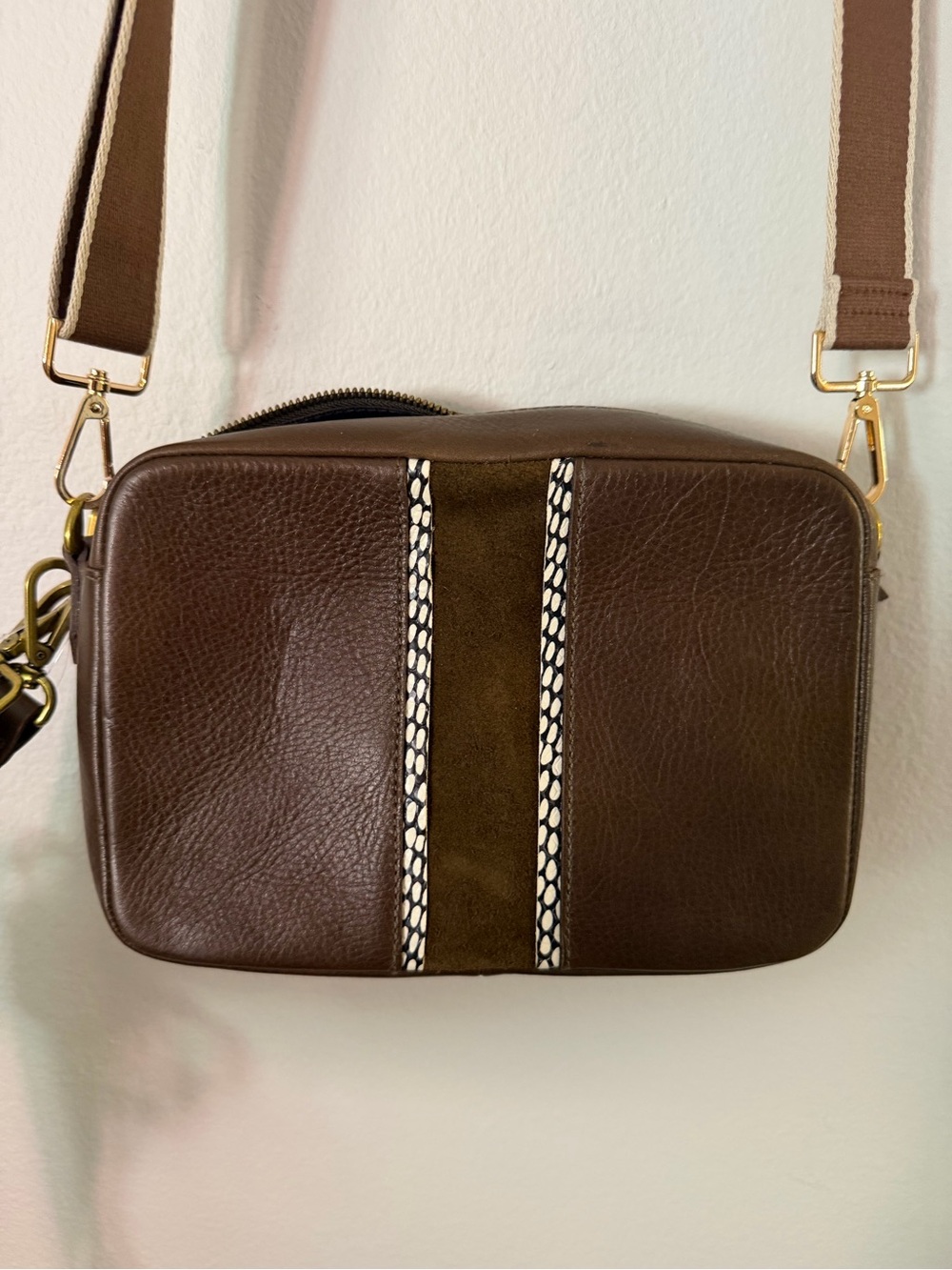 NWT Madewell Transport Brown Leather Crossbody Bag with Center Suede Stripe